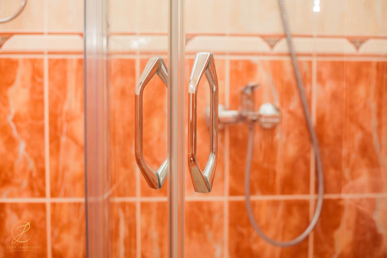 Apartments Batricevic ヘルツェグ・ノヴィ エクステリア 写真